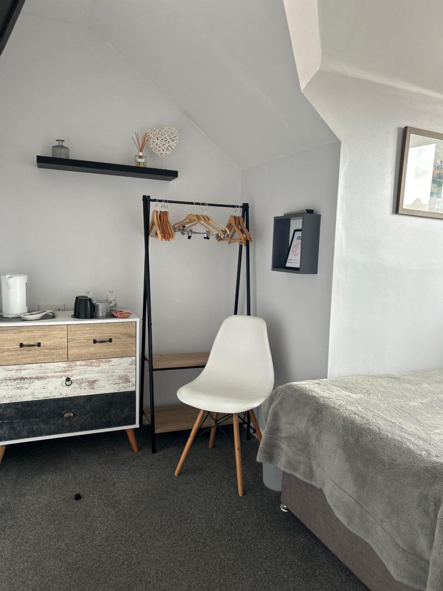 פיינטון Cherwood Guest House מראה חיצוני תמונה